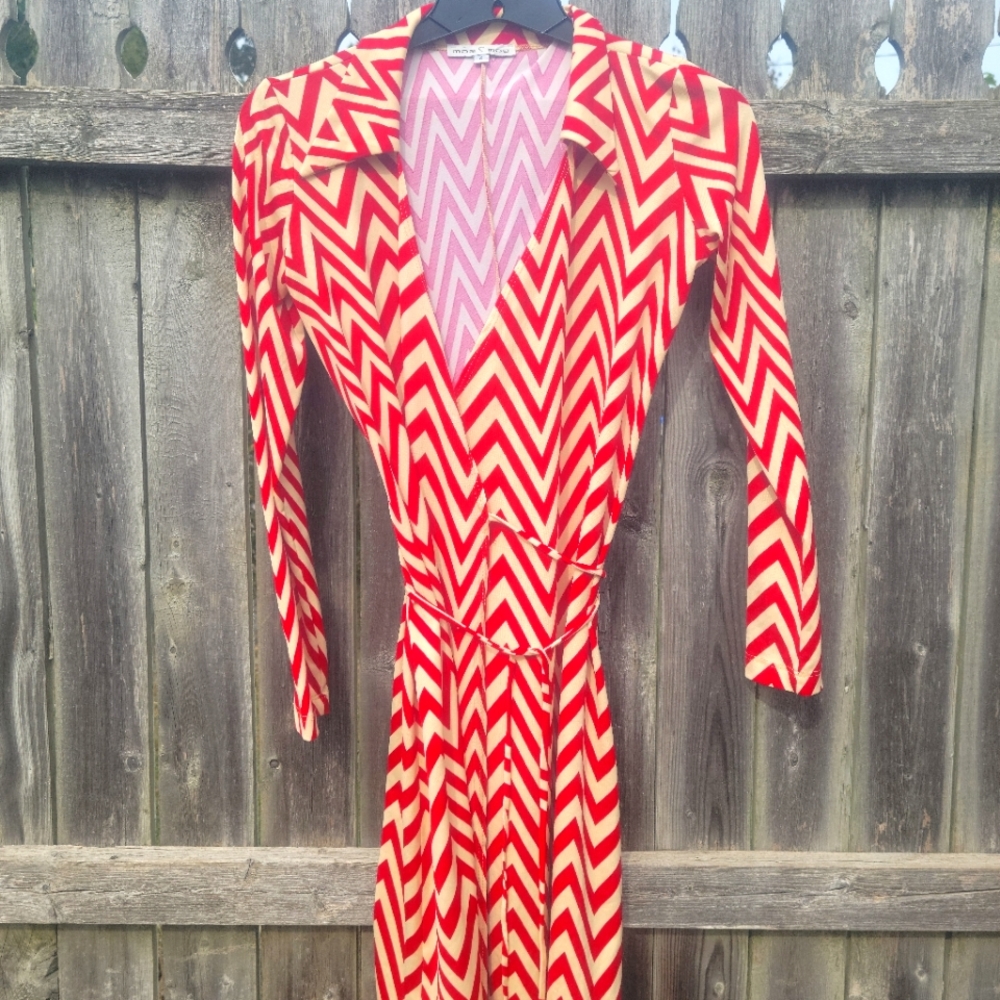 Moa moa wrap dress - Picture 1 of 5